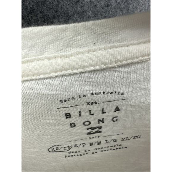 LOT OF 6 Pieces Womens Beach Theme Shirts Size Small - Billabong, Volcom, Hurley - Picture 13 of 14